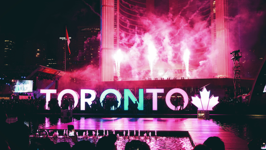 The Ultimate Tourist Spots To Visiting Toronto